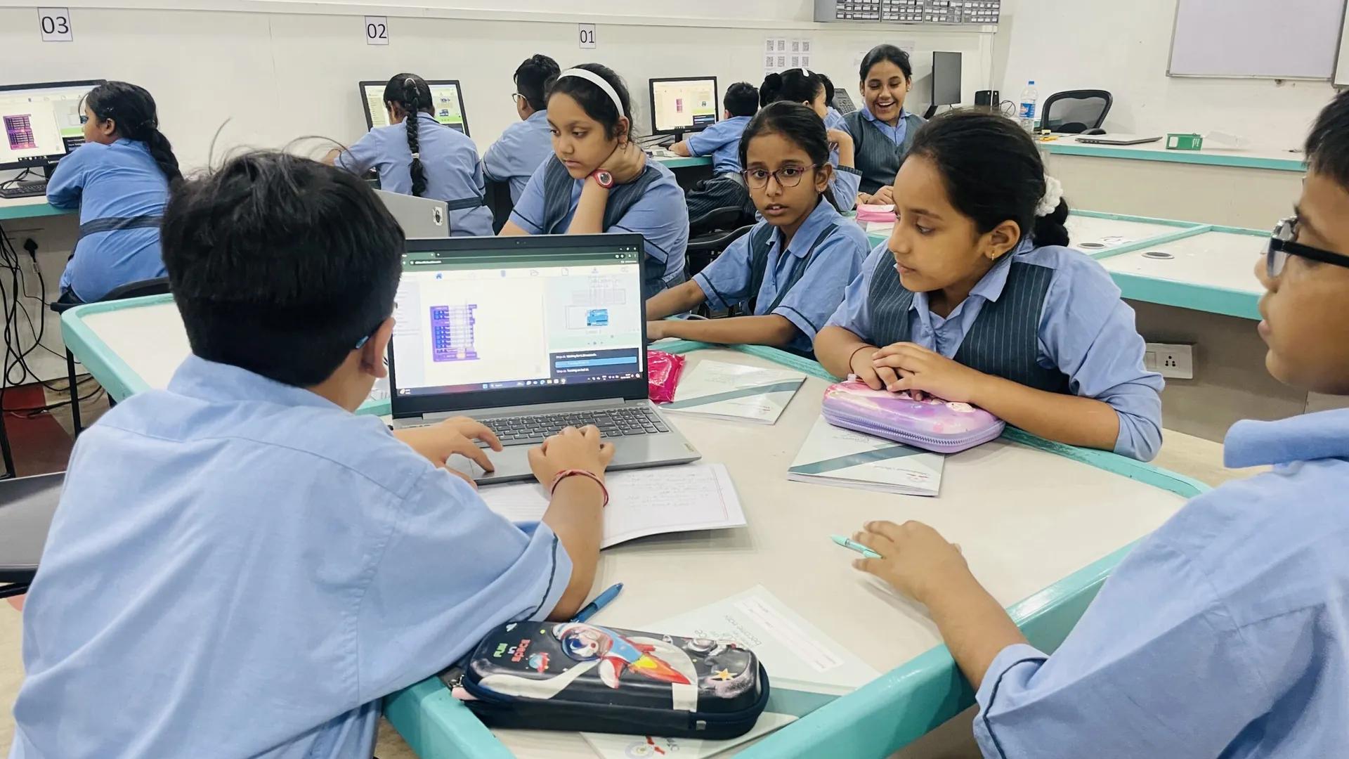 Students participating in BRAINIAC classroom session